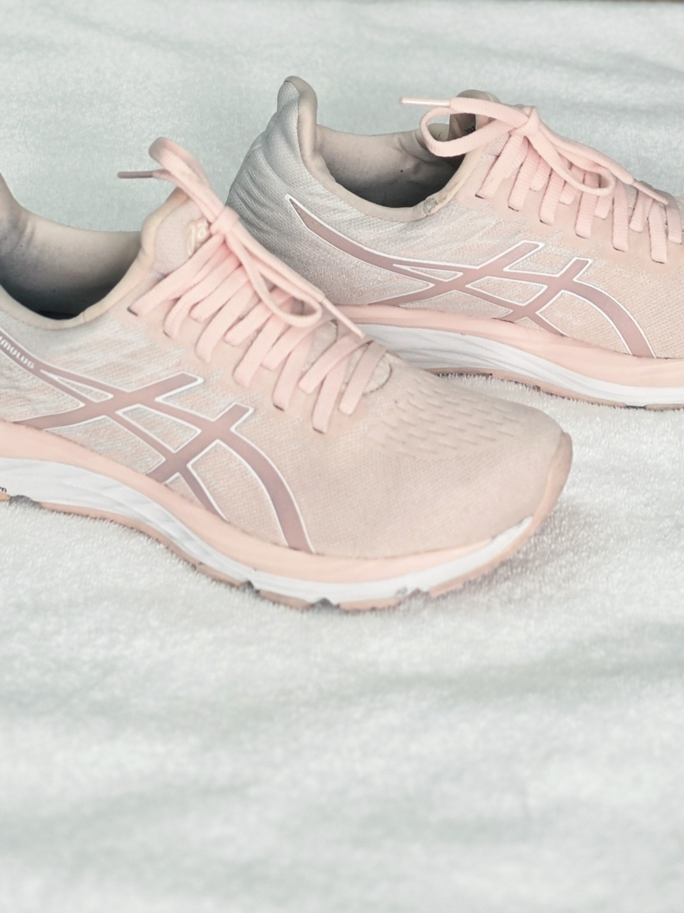 ASICS Women's Pink Lightweight Running Shoes
